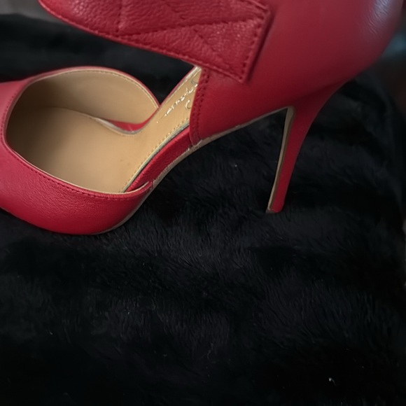 Jessica Simpson Cassius red heels - Picture 6 of 10